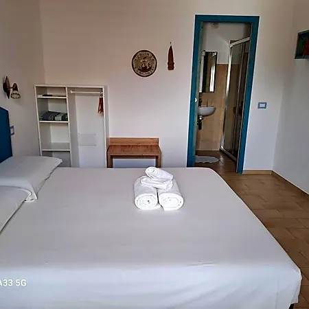 Oda ve Kahvaltı Sa Cannizzada Funtana Meiga